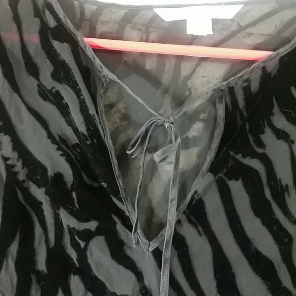 Victoria secret M silk blend animal sheer cover VTG - Picture 8 of 8